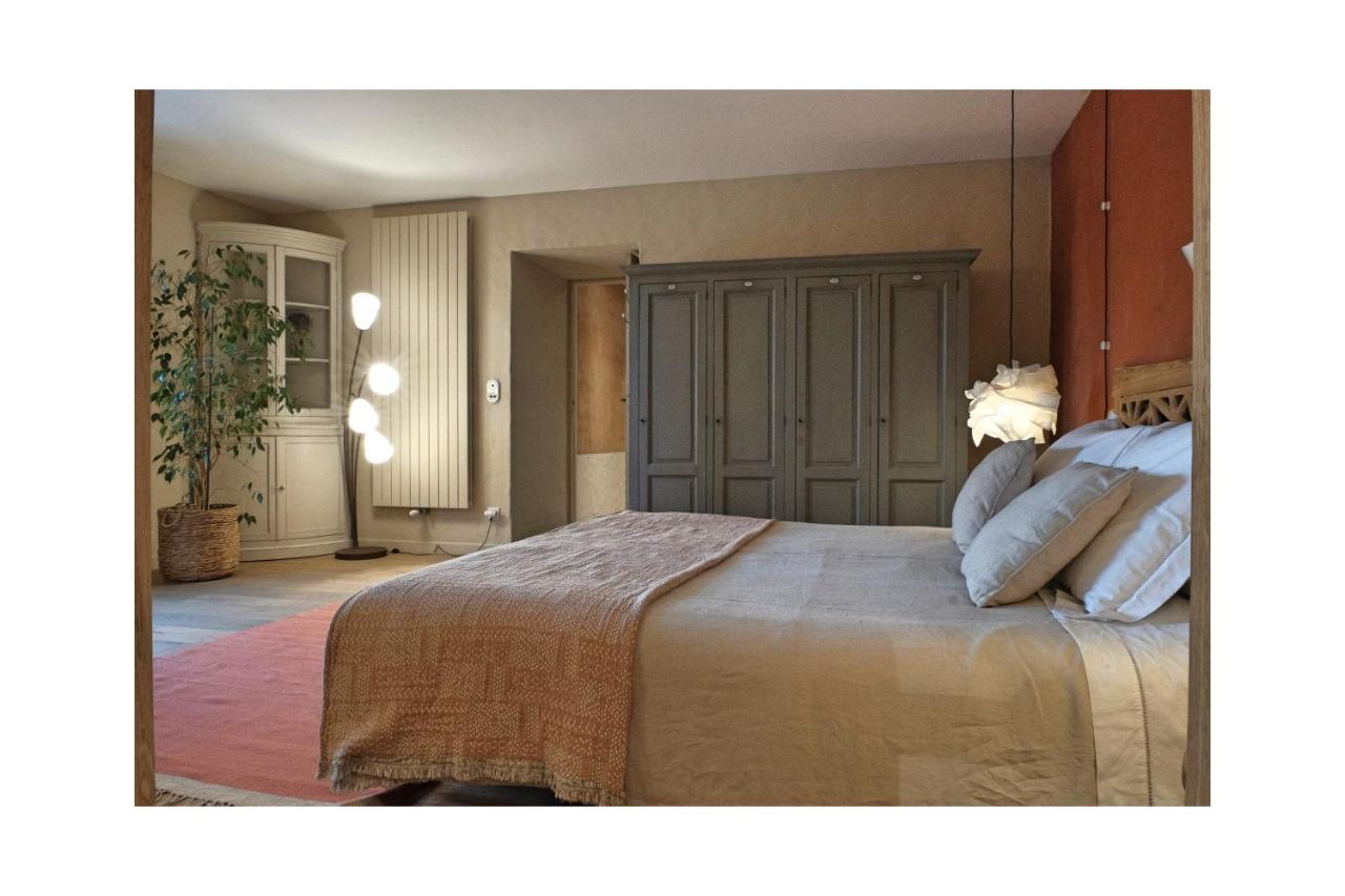 キュキュロン Les Jardins De Sitaara Bed & Breakfast エクステリア 写真