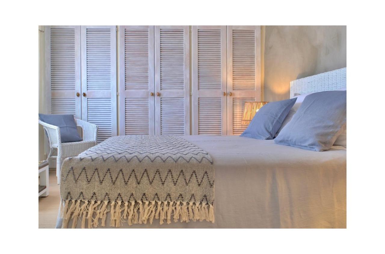 キュキュロン Les Jardins De Sitaara Bed & Breakfast エクステリア 写真