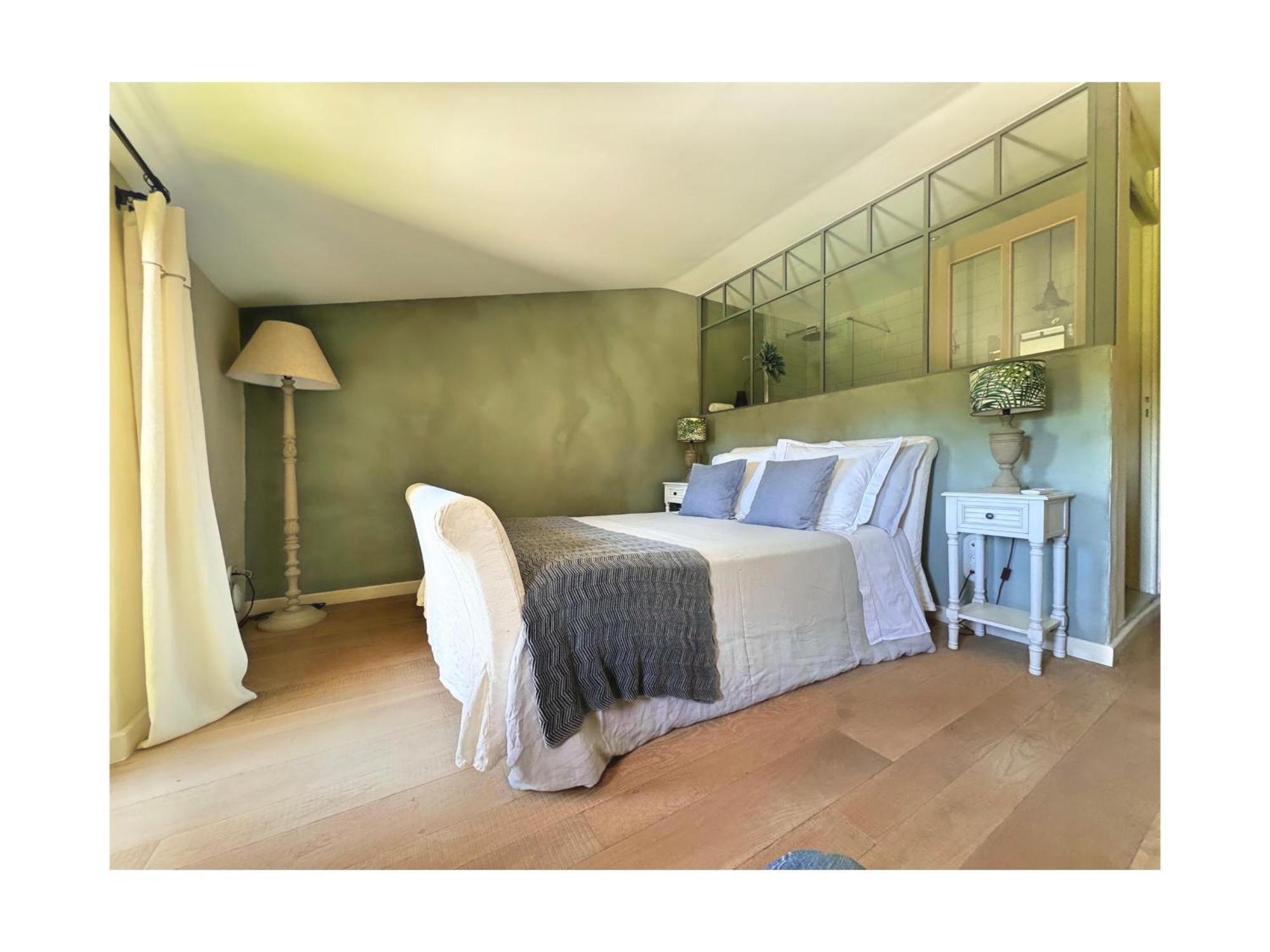 キュキュロン Les Jardins De Sitaara Bed & Breakfast エクステリア 写真