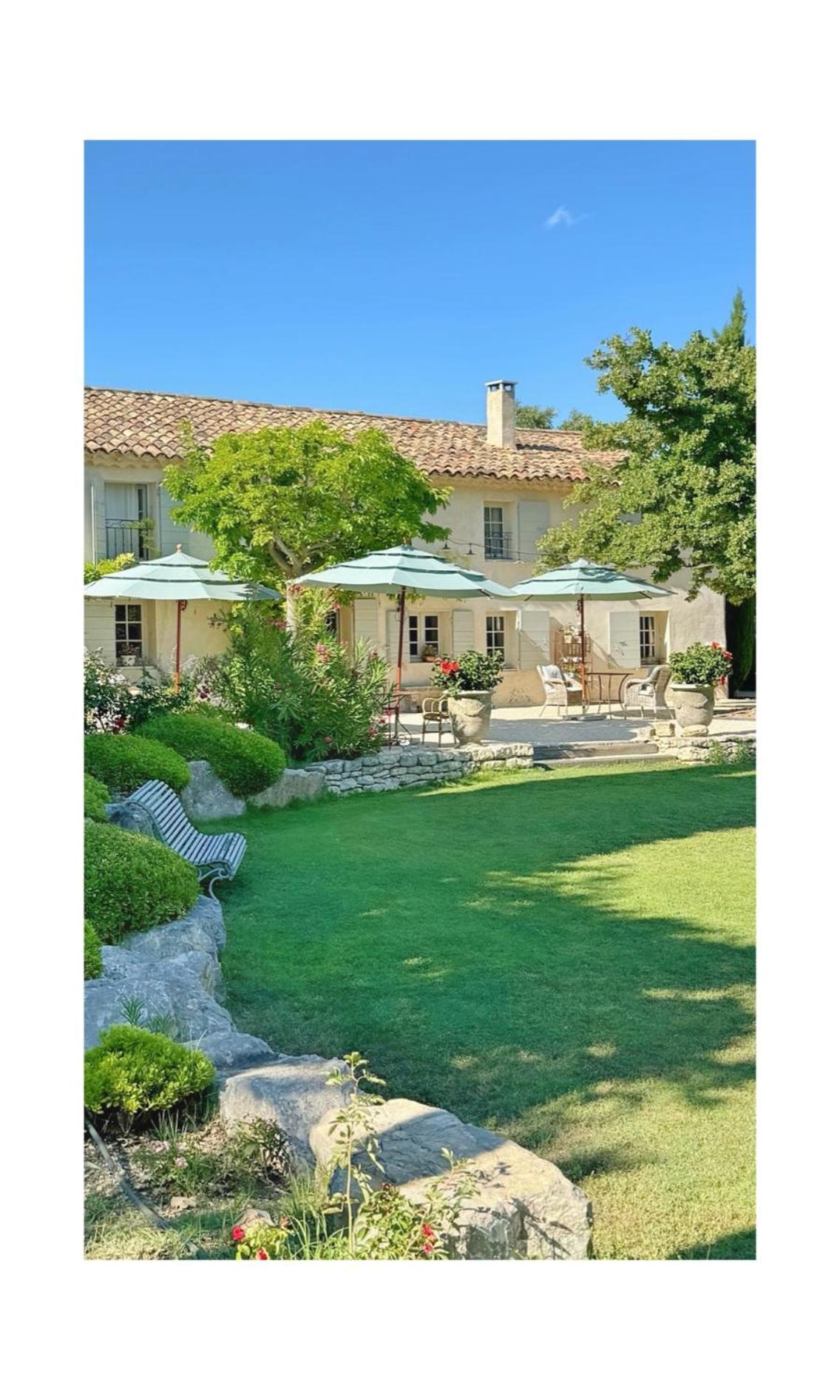 キュキュロン Les Jardins De Sitaara Bed & Breakfast エクステリア 写真